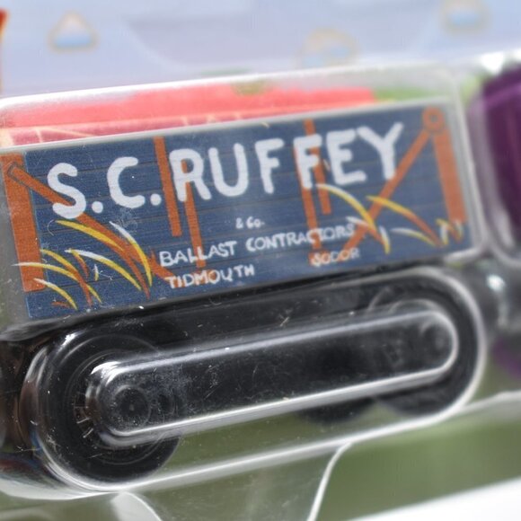 Thomas & Friends Dynamite Ryan GNR and S.C. Ruffey Wooden Railway Train Engine - Picture 9 of 13